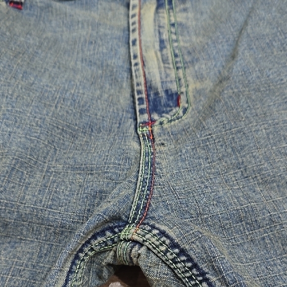 Classic Blue Women's Jeans - Picture 3 of 4